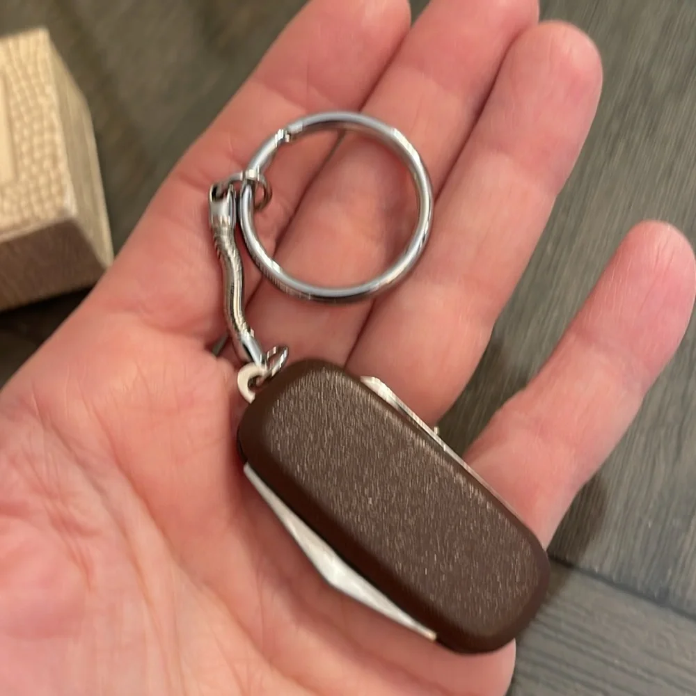 Vintage 1983 Avon Pocket Penknife Keychain Brown Simulated Leather